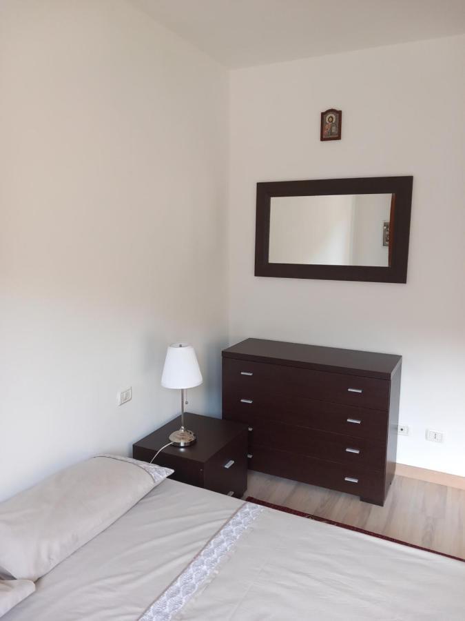 לה ספציה Andres' Apartment מראה חיצוני תמונה